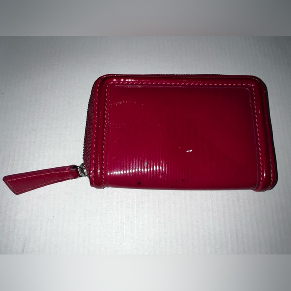 BURBERRY Authentic Small Wallet in Hot Pink - Picture 4 of 8